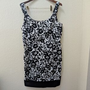 CHAPS by Ralph Lauren black & white Floral sheath Midi sundress. Size 16